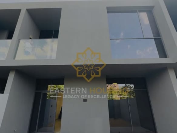 4 bedroom townhouse in Robinia