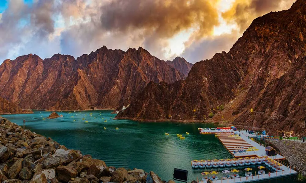 Paddle in Hatta's Glorious Clear Waters