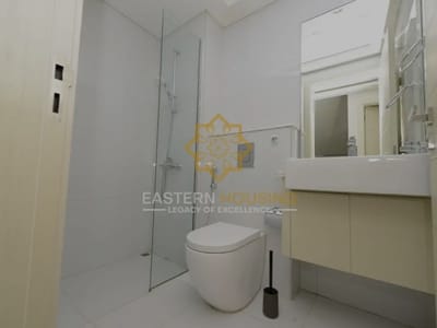3 Bedroom Apartment bathroom view in Aquilegia