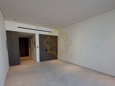 Beverly Boulevard Room