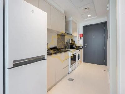 Carson Tower C Kitchen
